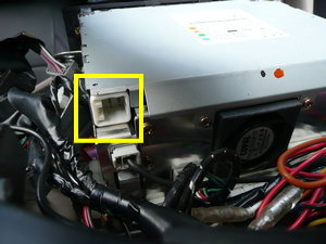 VICS�p�̃R�l�N�^